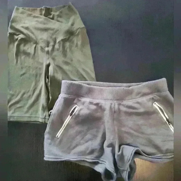 Bundle of 2 aerie shorts size s #176 - Picture 1 of 3